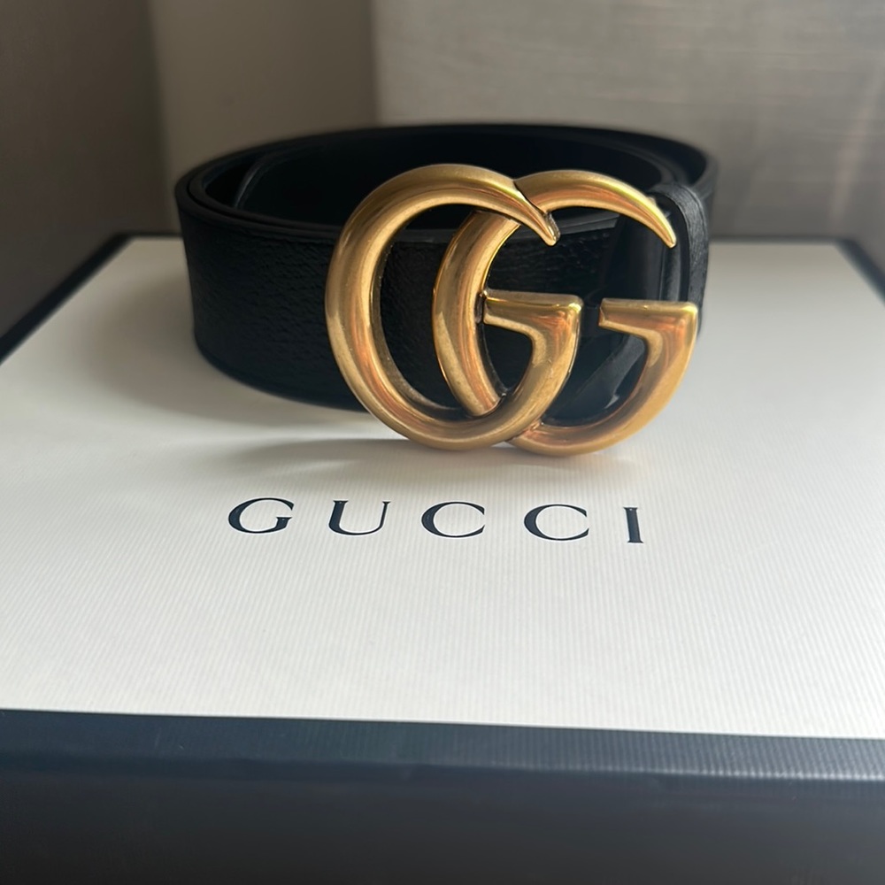 Womens Gucci Marmont leather belt! Size 90
